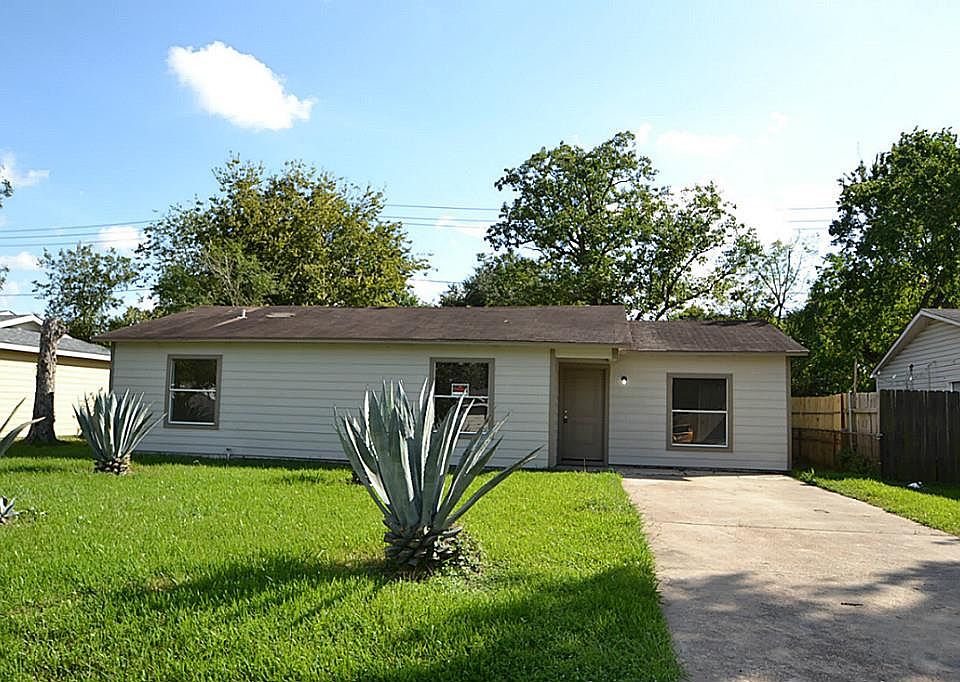 1st image of 2126 Pickerton Dr