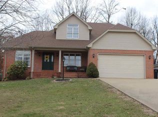 290 Old Farm Rd, Paducah, KY 42001