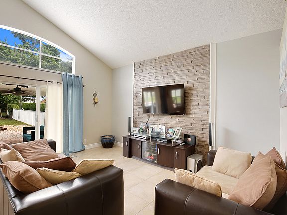 4th image of 6424 Grand Cypress Cir