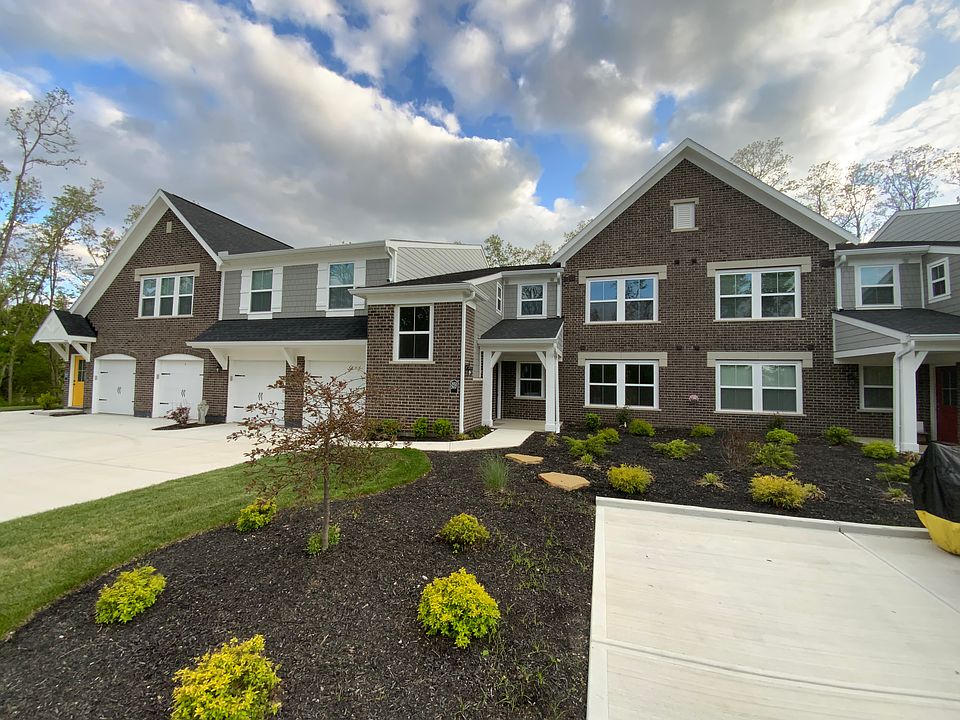 1st image of 2756 Amberwood Dr