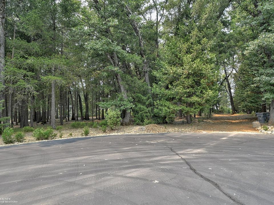 1st image of 12938 Woodstock Dr