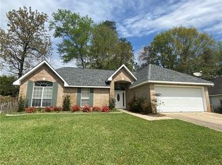 154 Lazy Creek Dr, Mandeville, LA 70471