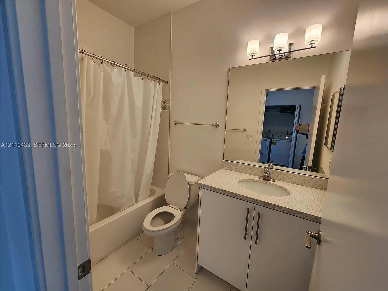 Weitzer Aventura Place Co — Photo 4