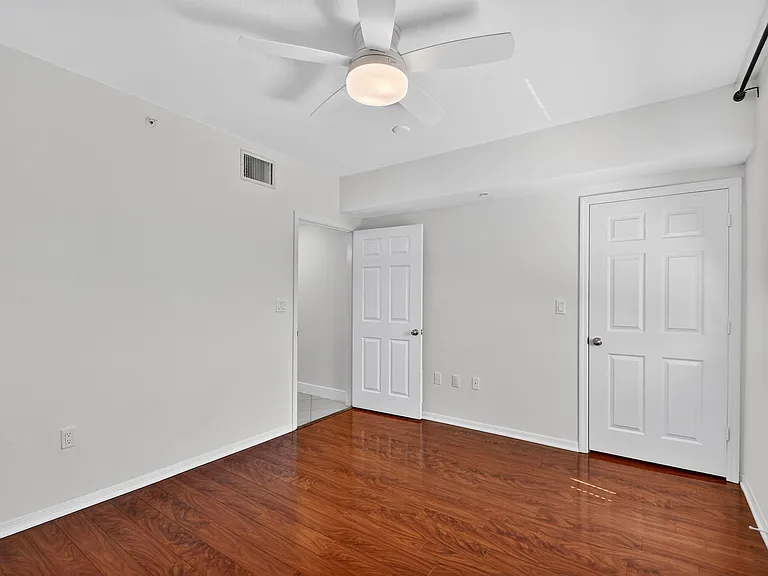 6511 Emerald Dunes Dr #304 — Photo 38