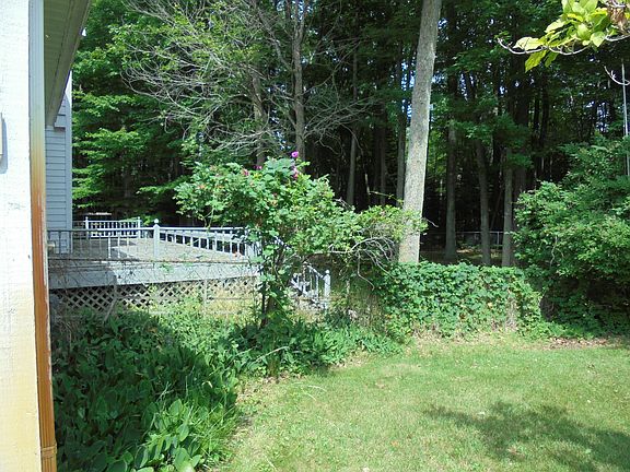 5th image of 7378 Lakewood Dr