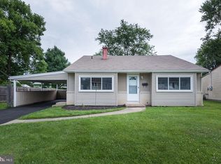 122 Kenmark Rd, Newark, DE 19713