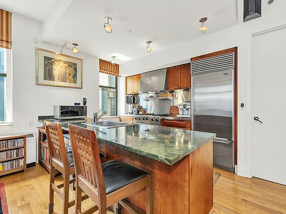 5th image of 150 Nassau St APT 11D