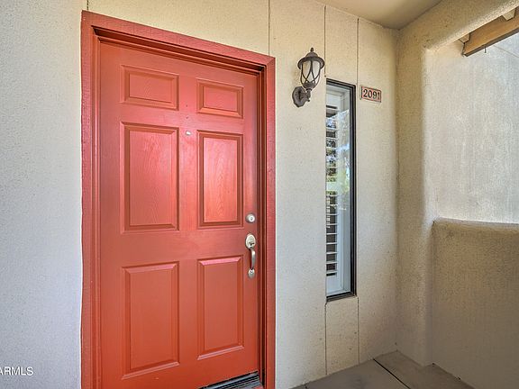 2nd image of 750 E NORTHERN Avenue #2091