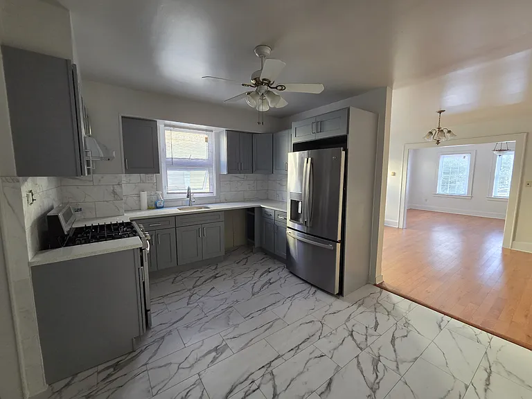 155 Dukes St #2 — Photo 8