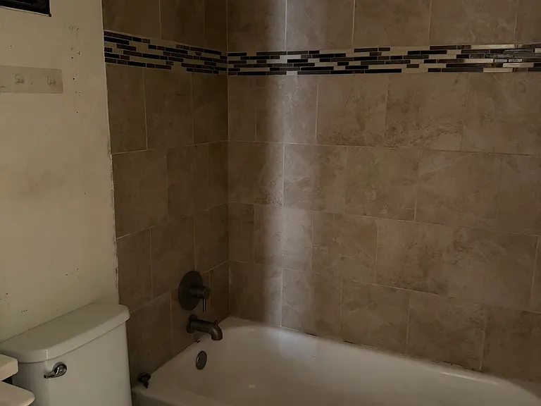 707 Bracewood Cir #D — Photo 2