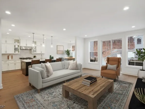 5 Lawrence Lane, Denville Twp., NJ 07834