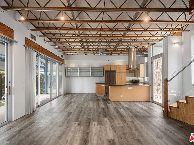 621 San Juan Ave #A — Photo 11