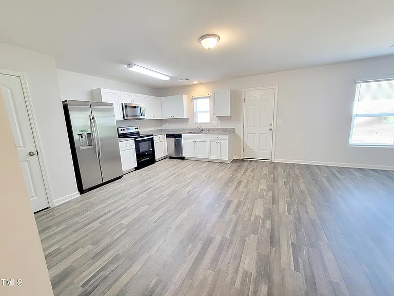 1315 Winter Sweet Ct — Photo 14