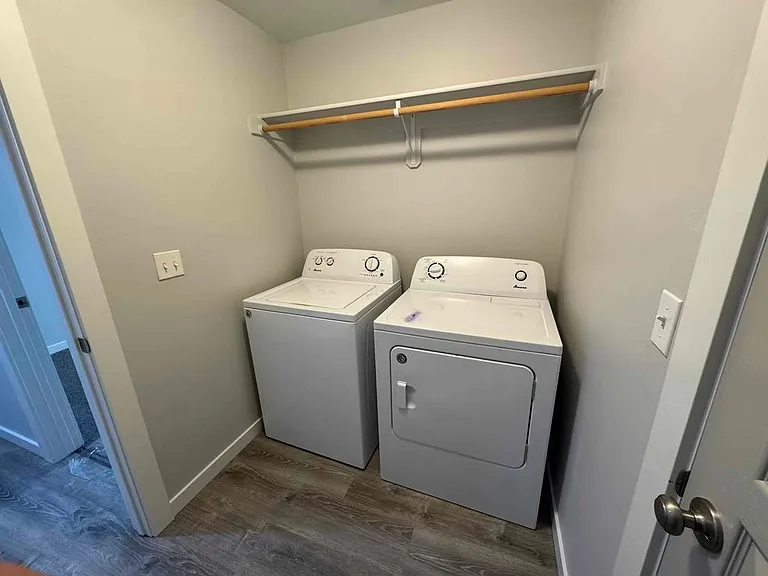 2205 E Elm Grove Dr — Photo 18