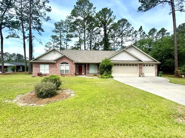 1505 Moore St, Adel, GA 31620