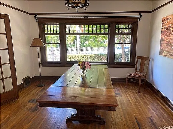 3 bed, 2450 sqft, $5,250 — Photo 4