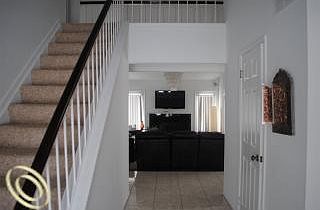 4th image of 21316 Maplewood St