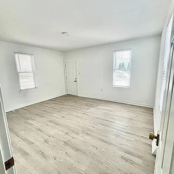 905 Jersey Ave #1 — Photo 15