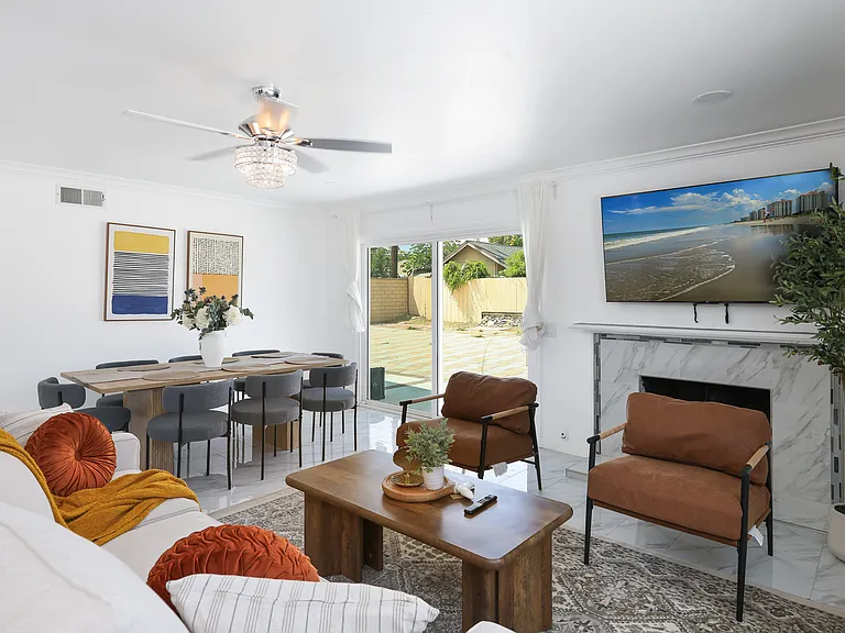 9451 Hyannis Port Dr — Photo 1