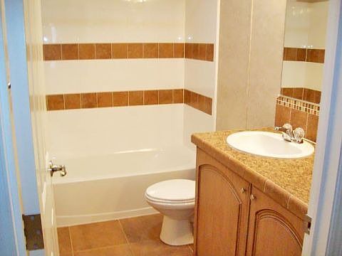 4th image of 895 Carolina Palm Ln