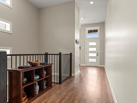 5th image of 46110 Thomas Rd #60