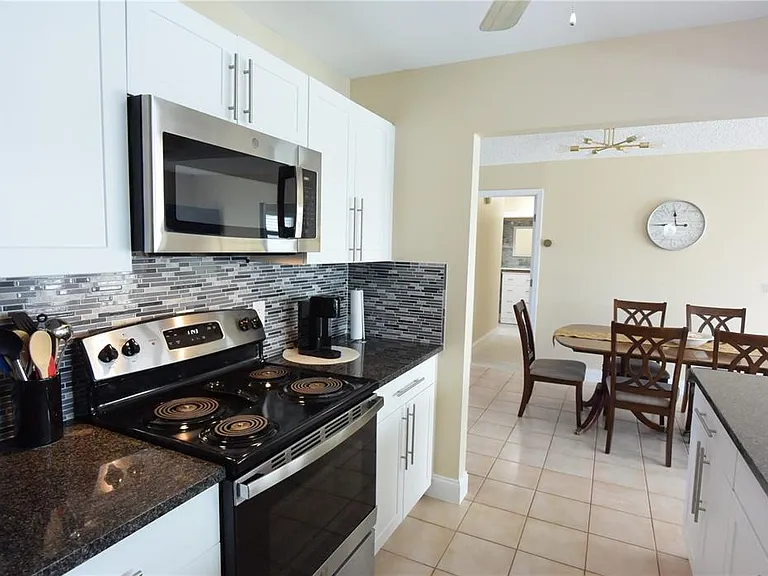 170 Argus Rd — Photo 12