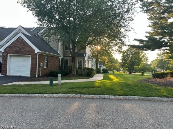 253 Laurel Ct, Readington Twp., NJ 08889
