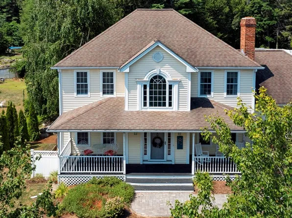 257 Flagler Dr, Holden, MA 01520