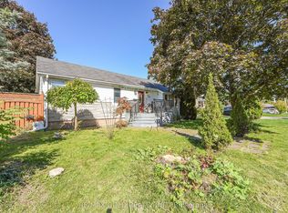 13 Foster Rd, Mississauga, ON L4T1C3