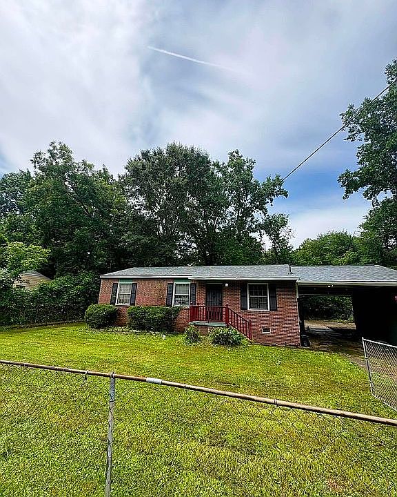 1st image of 975 Natham Dr SE