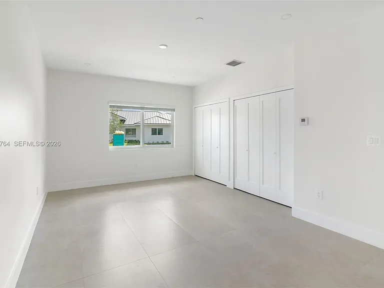 4732 SW 87th Ave #4732 — Photo 9