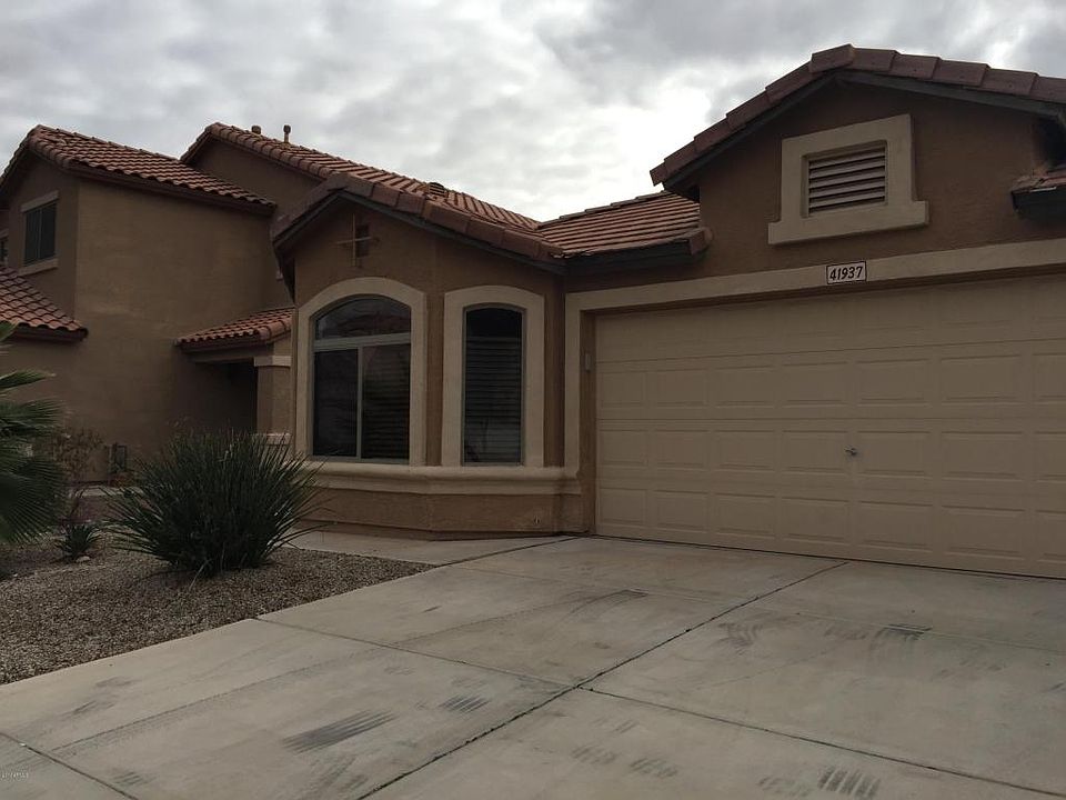 1st image of 41937 W Sunland Dr