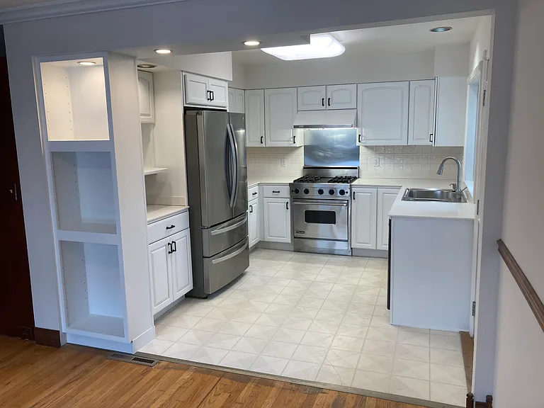 Open Kitchen - 1