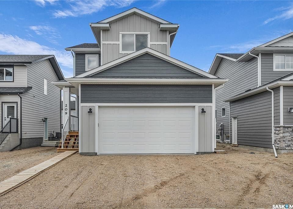 1st image of 487 Traeger CLOSE
