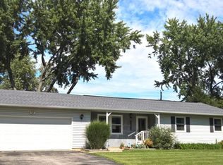 6535 Weatherford Dr, Coloma, MI 49038