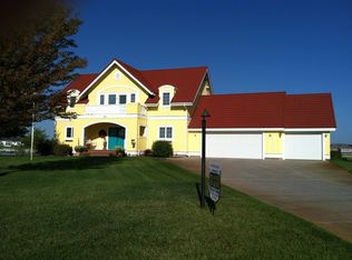 743 Diamond Dr, Lindsborg, KS 67456