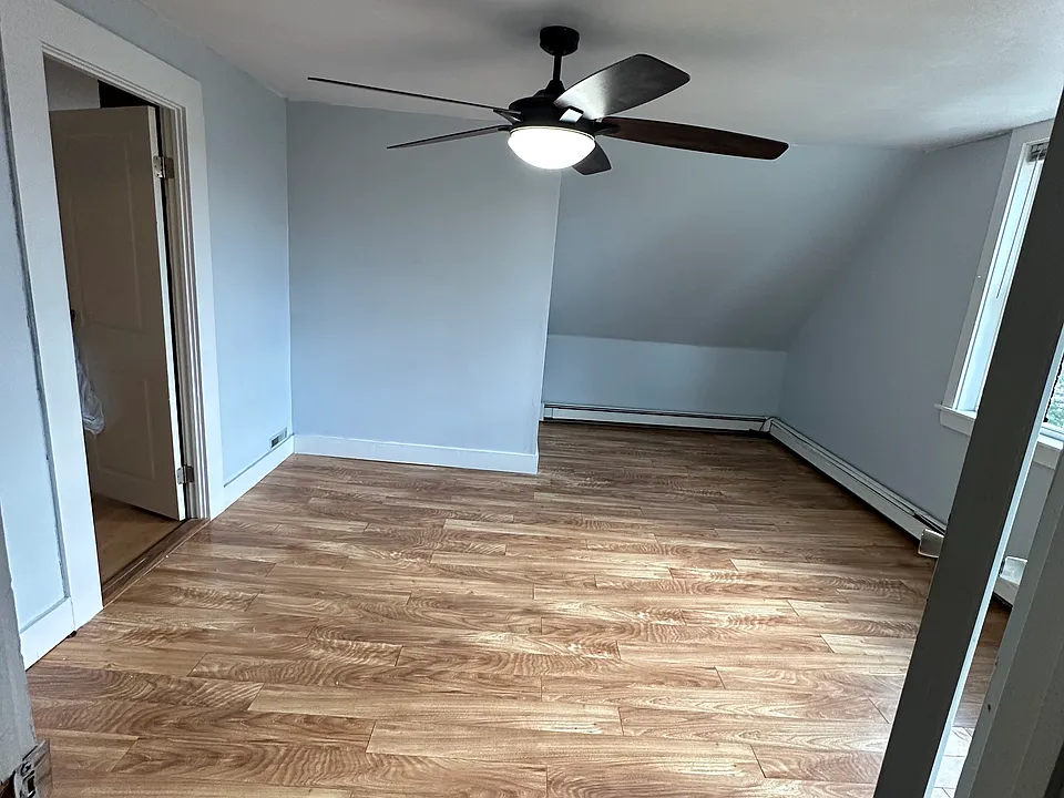221 South St #2