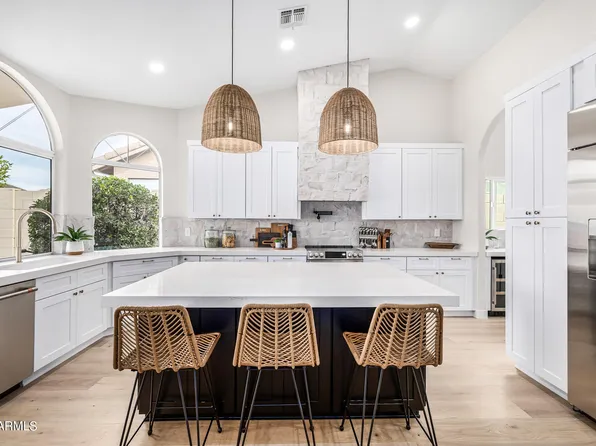 9412 E PALM TREE Drive, Scottsdale, AZ 85255