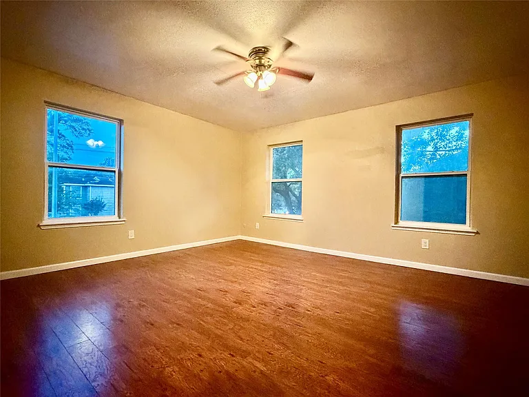 5800 Lumberdale Rd #86 — Photo 22