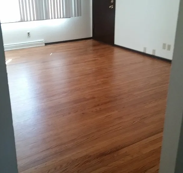 N88W15115 Cleveland Ave #33 — Photo 5