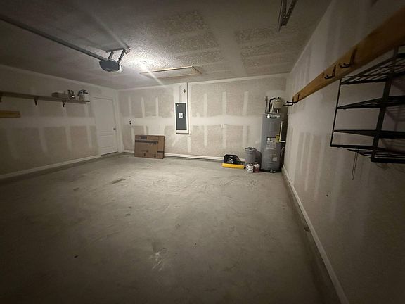 4th image of 65183 Forest Glen Ln