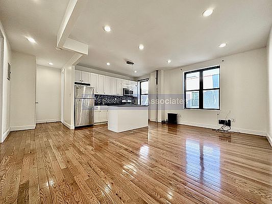 1st image of 645 W 160th St #6E5
