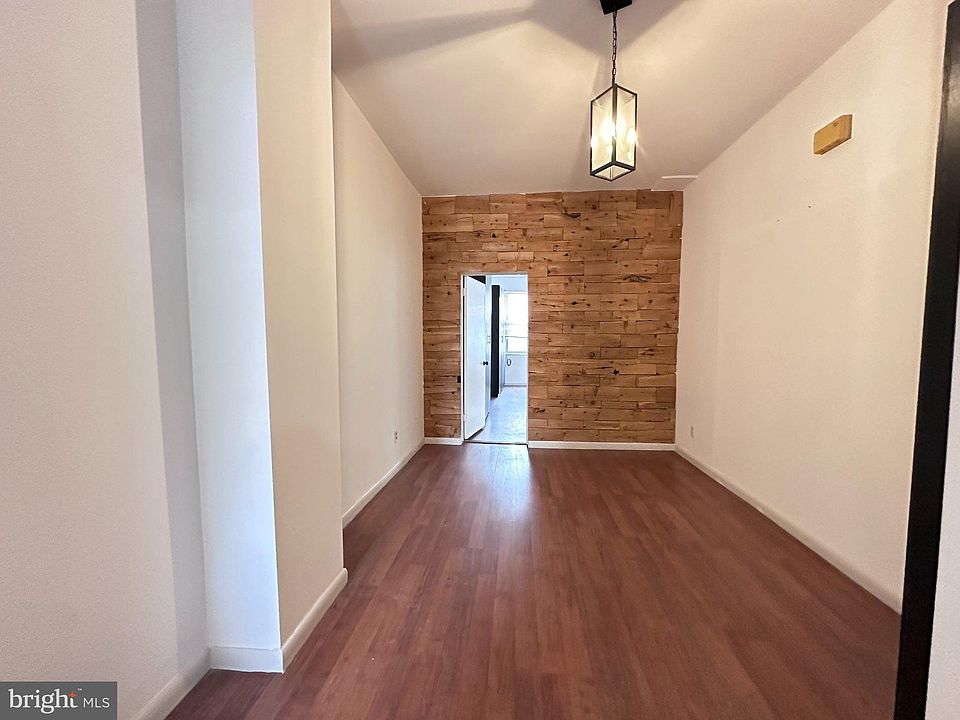 1st image of 909 S 8th St Floor 2