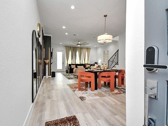 4th image of 4222 Nichols St