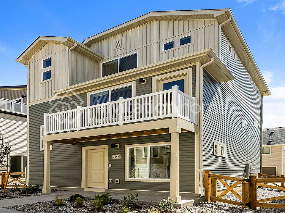 9358 Oro City Loop