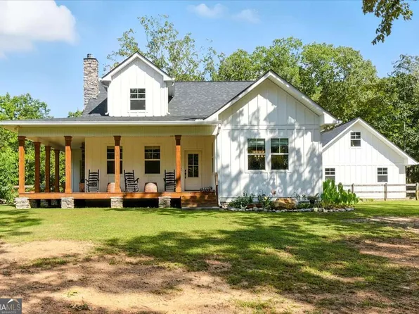 89 McStotts Rd, Kingston, GA 30145