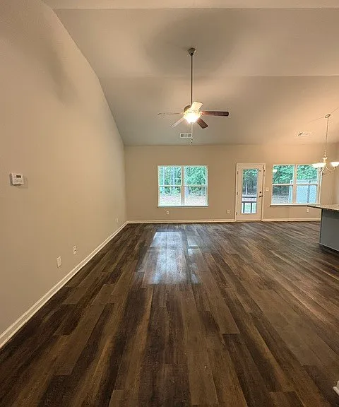 40 Hastings Ln — Photo 14