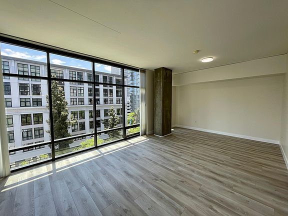 5th image of 1111 S Grand Ave #6XX