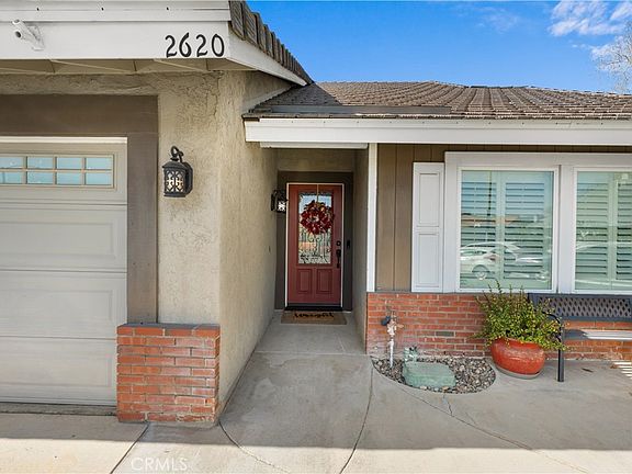 3rd image of 2620 S Quaker Ridge Pl