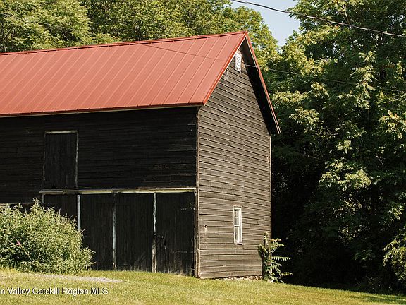 5th image of 339 Cold Spring Road